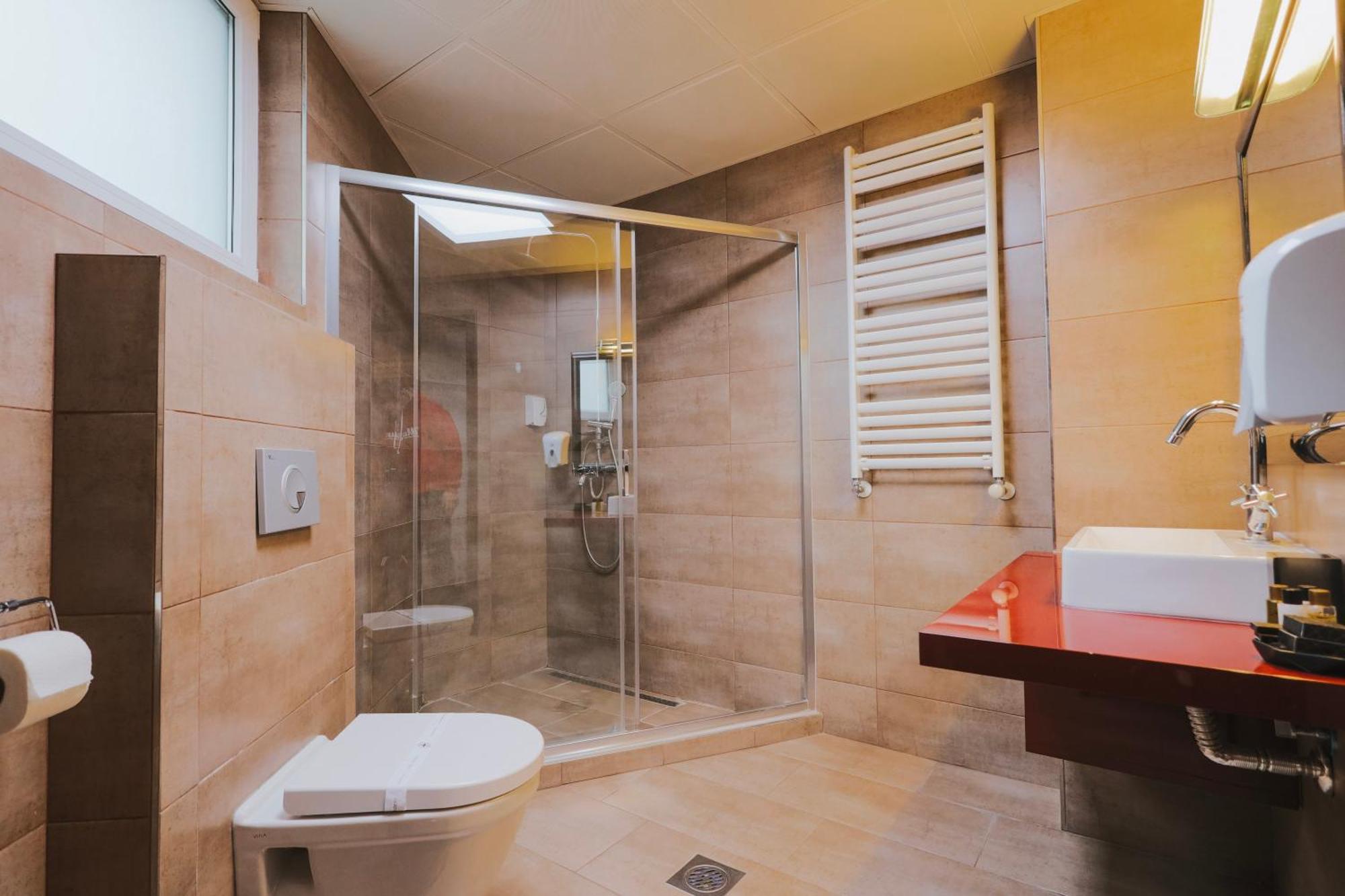 Mr.I Boutique Hotel & Bar โอครีด ภายนอก รูปภาพ